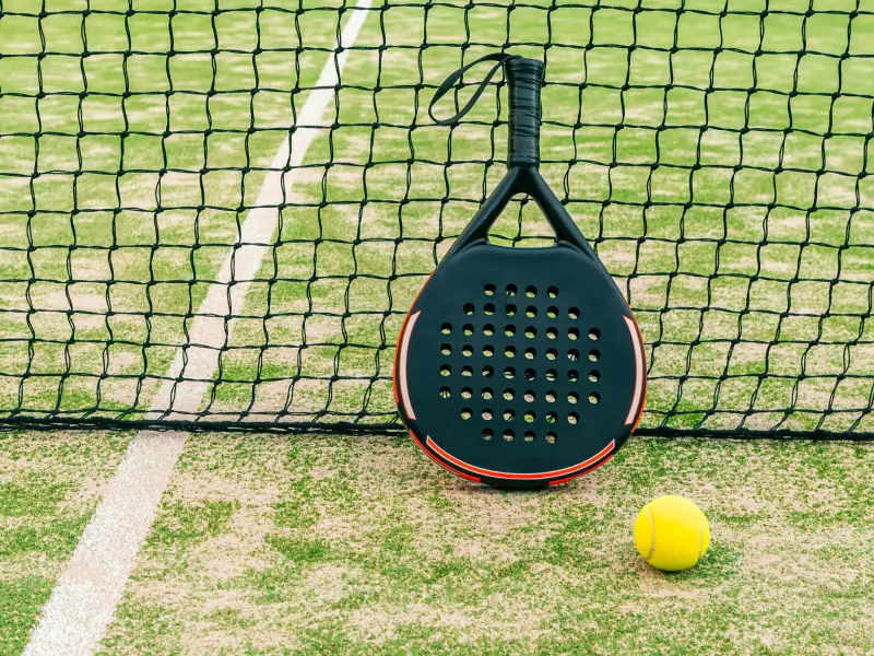 El origen del pádel y su llegada a España: una pasión deportiva en constante crecimiento