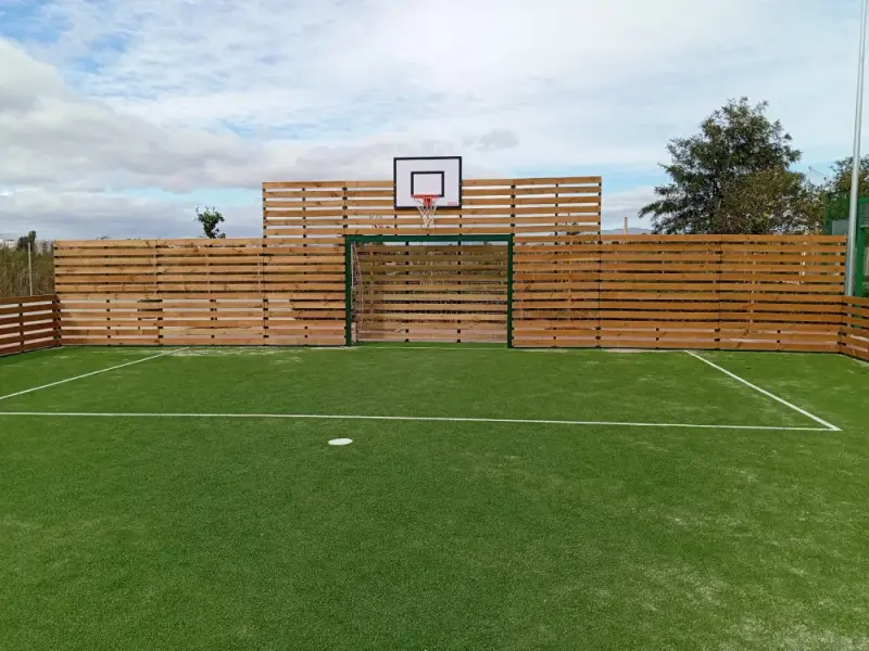 Foto de un campo multideportivo